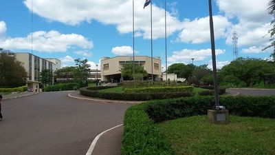 Hostigan a médicos que contrajeron coronavirus | Noticias Paraguay