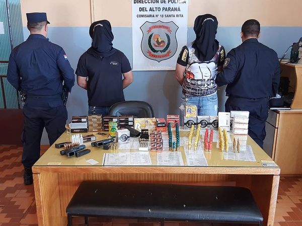 Detienen a dueños de armería en Santa Rita tras resistirse a control - ABC en el Este - ABC Color