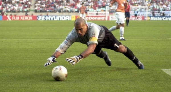 HOY / Cuando FIFA quiso dejar sin Mundial a Chilavert