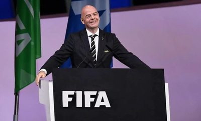 “Ningún partido merece poner en riesgo una vida”, afirma Infantino - Fútbol - ABC Color