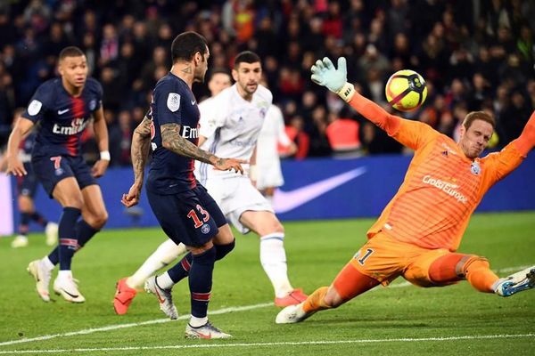 Fútbol francés proyecta inicio para el 23 de agosto - Fútbol - ABC Color