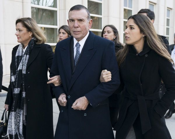 Deben aún decidir si benefician a Napout con la prisión domiciliaria