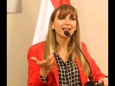 Gobierno no descarta aplicar prohibición de despidos si se eleva cantidad