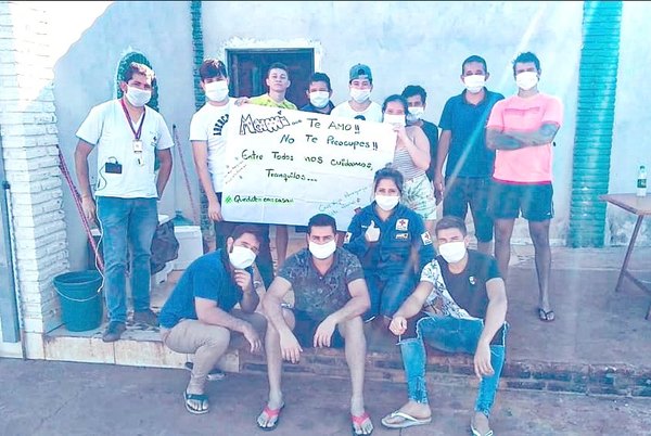 “Somos amigos, nos cuidamos entre todos" | Crónica