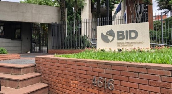 BID brinda apoyo financiero a Paraguay para hacer frente a la pandemia