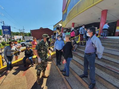 Fiscalía interviene ante denuncia de aglomeración de personas