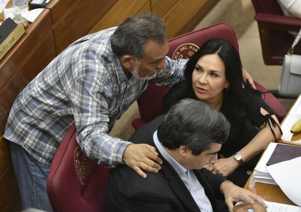 Frente Guasu se inclinaría por bajarle el pulgar a Bajac - Nacionales - ABC Color