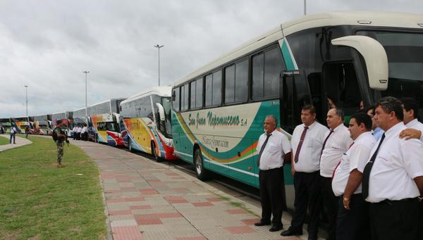 Suspenden viajes al interior hasta el 19 de abril - Paraguay Informa