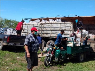 Covid-19: Escuelas reciben kits de alimentos en Puerto Casado