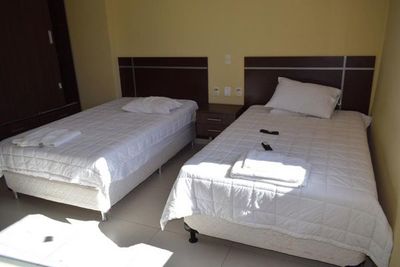 En Villa Elisa, comuna alquiló hotel para albergar a personal de blanco - Nacionales - ABC Color