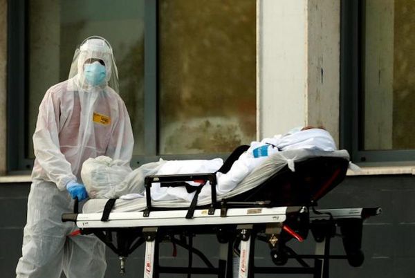 EEUU supera a Italia como el país con más muertos por coronavirus con 18.860 fallecidos
