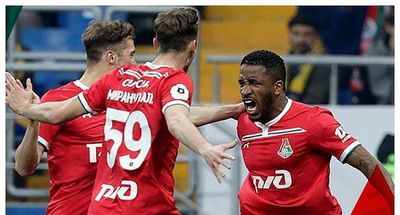 Farfán: “Que jueguen con todo menos con mi dinero” - Fútbol - ABC Color