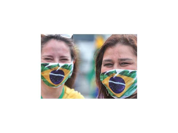 Laxitud de Bolsonaro tendrá consecuencia, dice gobernador