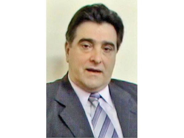 Arresto en casa a ex gerente imputado por estafa a Scavone