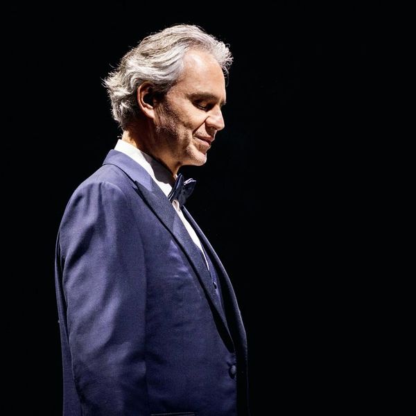Bocelli canta su plegaria en Milán - Artes y Espectáculos - ABC Color