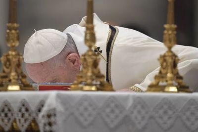 Papa insta a una tregua mundial y a perdonar la deuda de los países pobres - Mundo - ABC Color