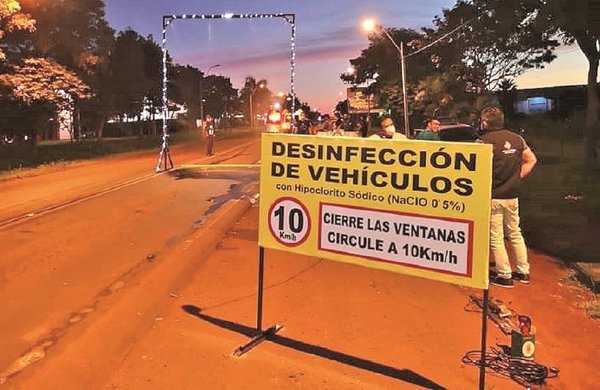 Con barreras de desinfección luchan contra la propagación del Covid-19 | Info Caacupe