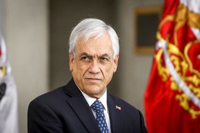 Presidente chileno evalúa indultos a presidiarios