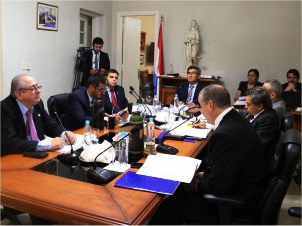 La Corte Suprema volvería a tratar exclusión de Bogarín