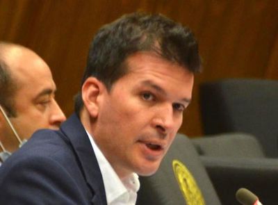 Senado estudiará proyecto de recortes de privilegios