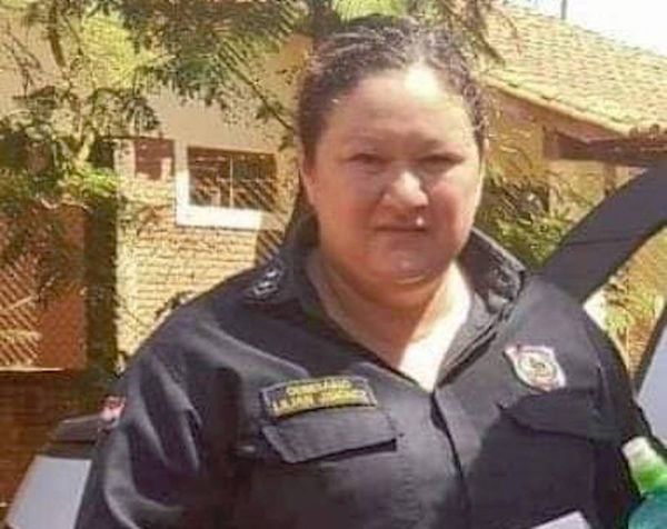 En control, agreden a jefa policial