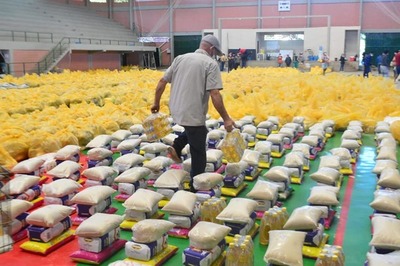 Prieto ahora compro KITS de alimentos de firma INHABILITADA y vinculada al DIPUTADO MIGUEL CUEVAS