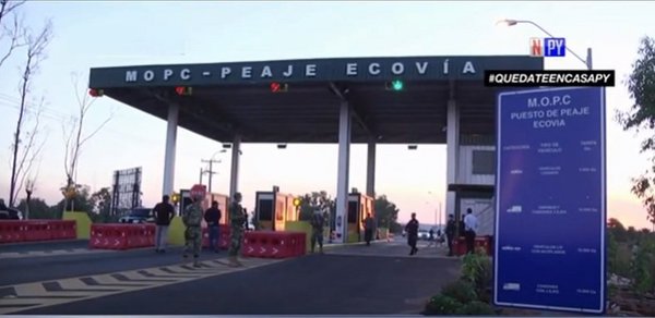 Familia entera y 8 jóvenes detenidos tras regresar del interior a la capital | Noticias Paraguay