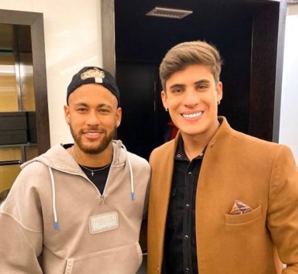 HOY / 22 años e influencer: El nuevo ‘padrasto’ de Neymar