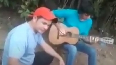 Una versión diferente de '13 Tuyutí' para homenajear al personal de blanco 