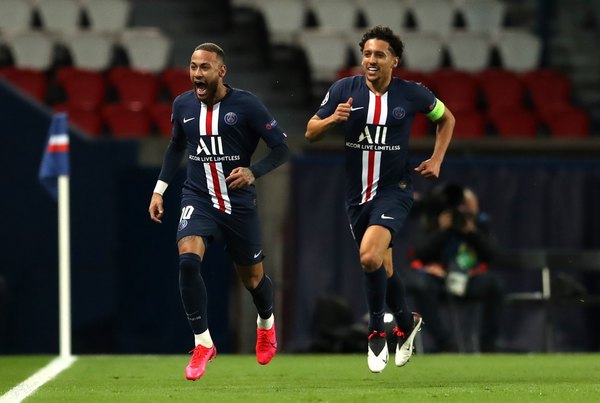 Hinchas de Francia rechazan que el fútbol vuelva a puerta cerrada
