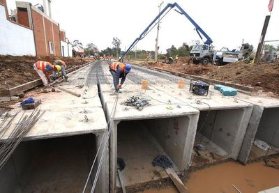 Obras públicas continúan, pero con leve disminución de personal