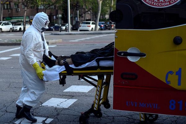 Tímida vuelta al trabajo en una España que registra retroceso en balance diario de muertes - Mundo - ABC Color