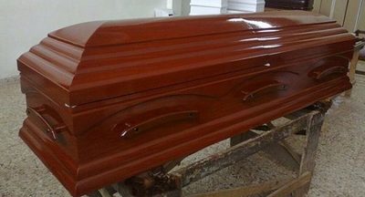 Mujer "revive" en funeraria luego de ser dada por muerta