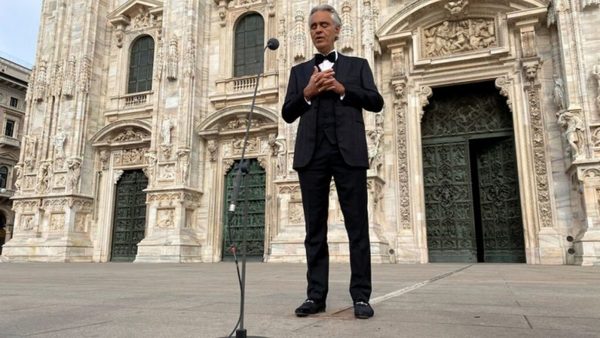 La voz que cautivó al mundo en el vacío Duomo de Milán