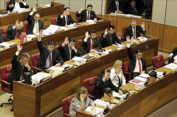 Funcionario del senado tiene coronavirus