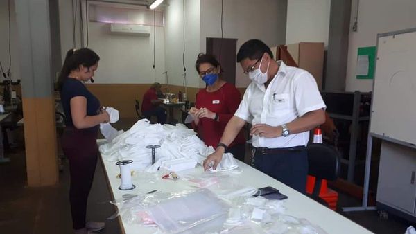 En Alto Paraná entregaron tapabocas y ropas prehospitalarias
