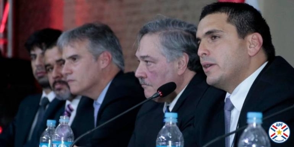 HOY / APF extiende su asistencia financiera a todas las Divisionales