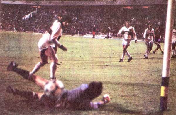 Conmebol recuerda un Boca vs Olimpia histórico