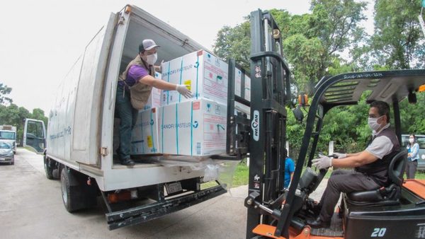 Se inicia la primera tanda de vacunación contra la influenza