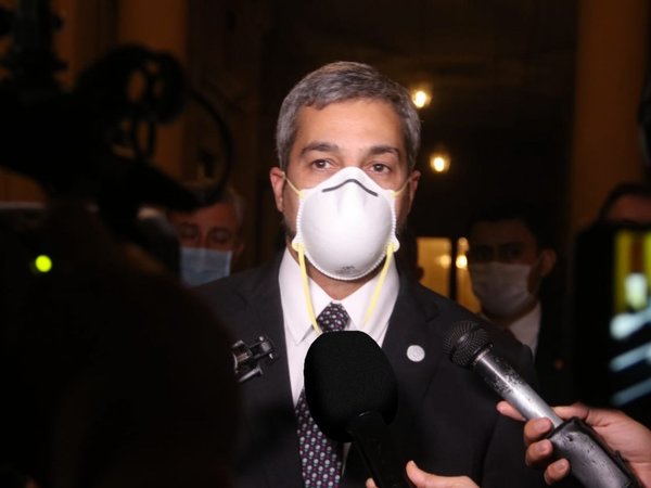 Mario Abdo anuncia retorno a restricciones por Covid-19
