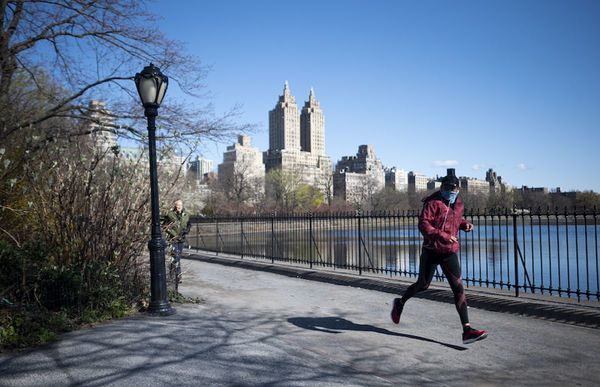 Nueva York superó ayer 10.000 muertos por el coronavirus