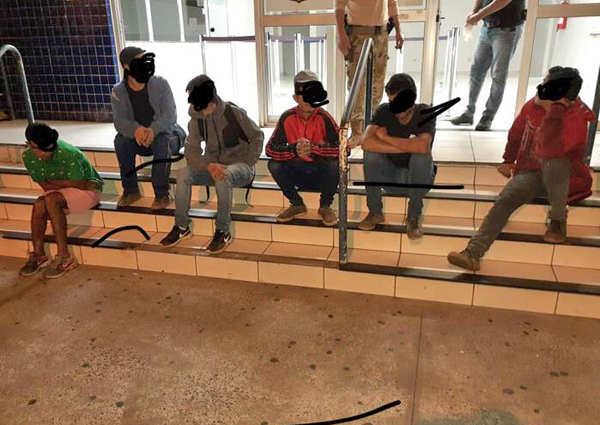 Paraguayos detenidos: Pretendian cruzar contrabando en el rio Paraná