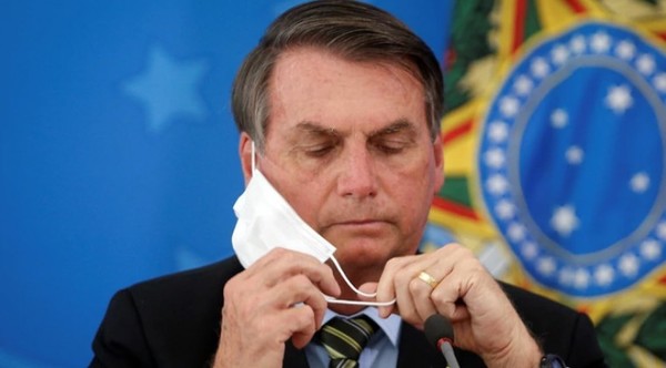 SENADOR DIRIGE CARTA A BOLSONARO PIDIÉNDOLE QUE DEVUELVA RESPIRADORES CONFISCADOS EN BRASIL