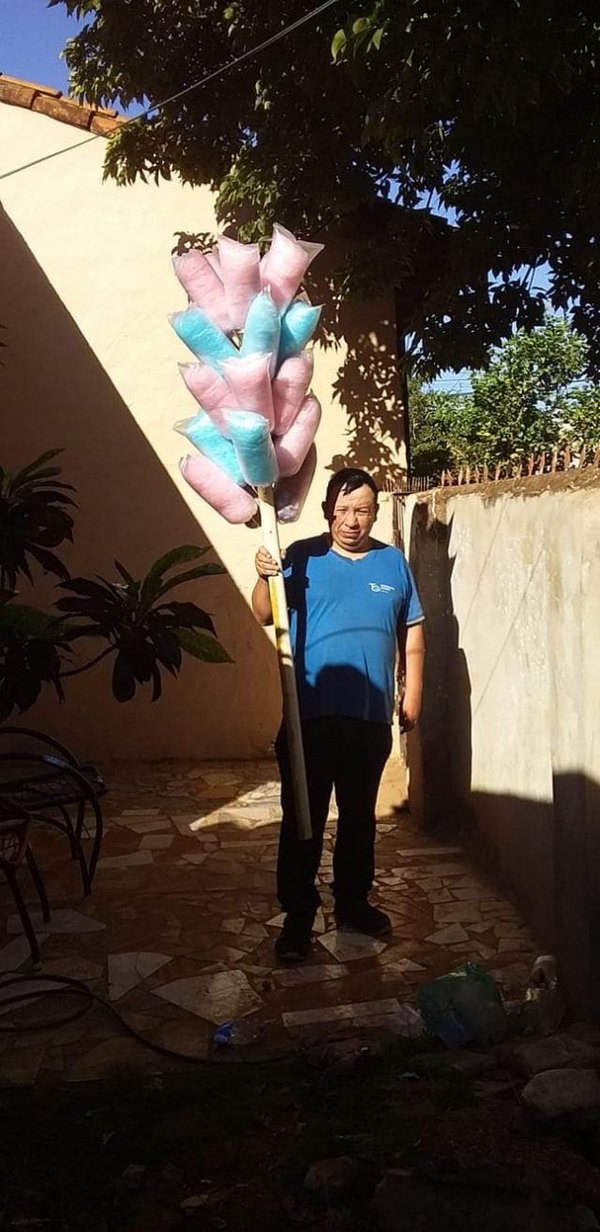 Delivery de algodón dulce, porque Covid-19 no le deja trabajar | Crónica