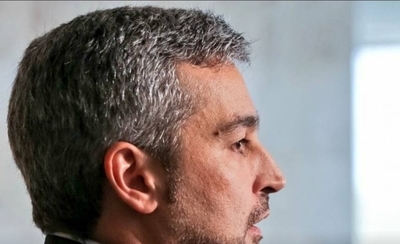 HOY / Abdo ordena revisar salarios de binacionales y eliminar privilegios