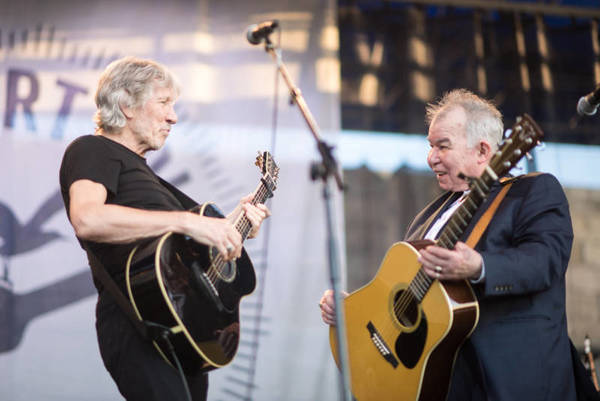 Roger Waters se despide de John Prine con su versión de "Paradise" - RQP Paraguay