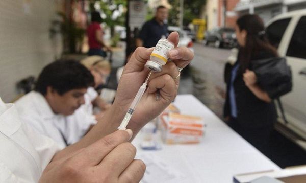 Personas que formen parte de la etapa 1 y que no pudieron agendarse serán vacunados si acuden a los centros médicos » Ñanduti