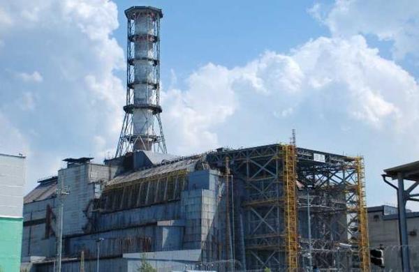 'La situación es crítica': preocupación por incendio que se acerca a Chernobyl - SNT