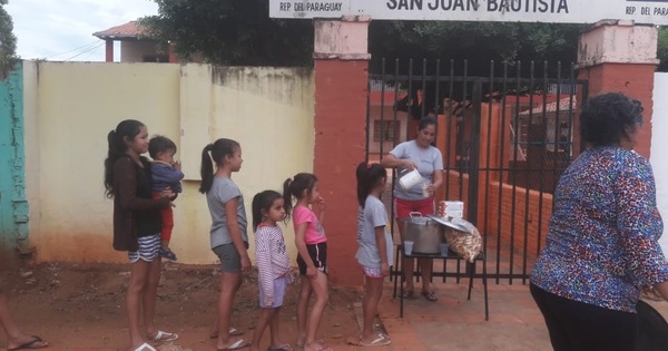 Frente a la crisis, mamás de la escuela San Juan Bautista se organizan para alimentar
