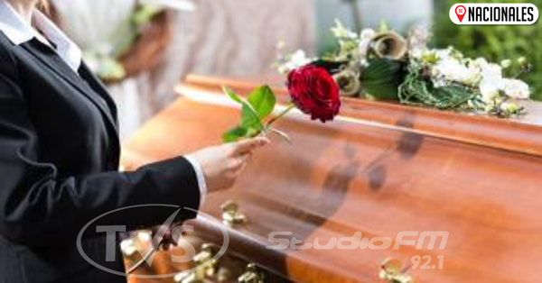 Funeraria ofrece servicio de velatorio online